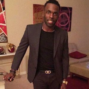 Meet your Posher, Ronnie